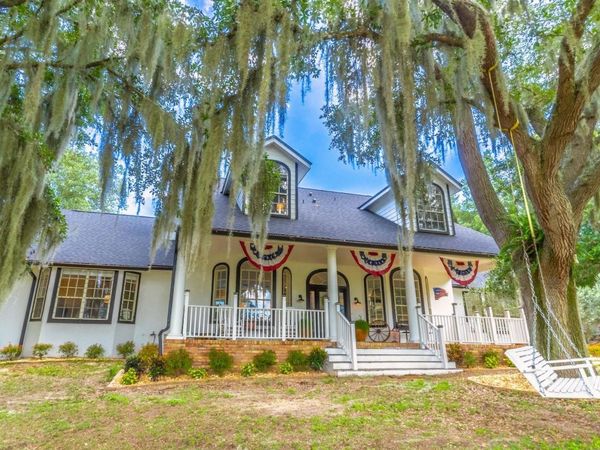 23100 SE HIGHWAY 42 , UMATILLA, FL 32784