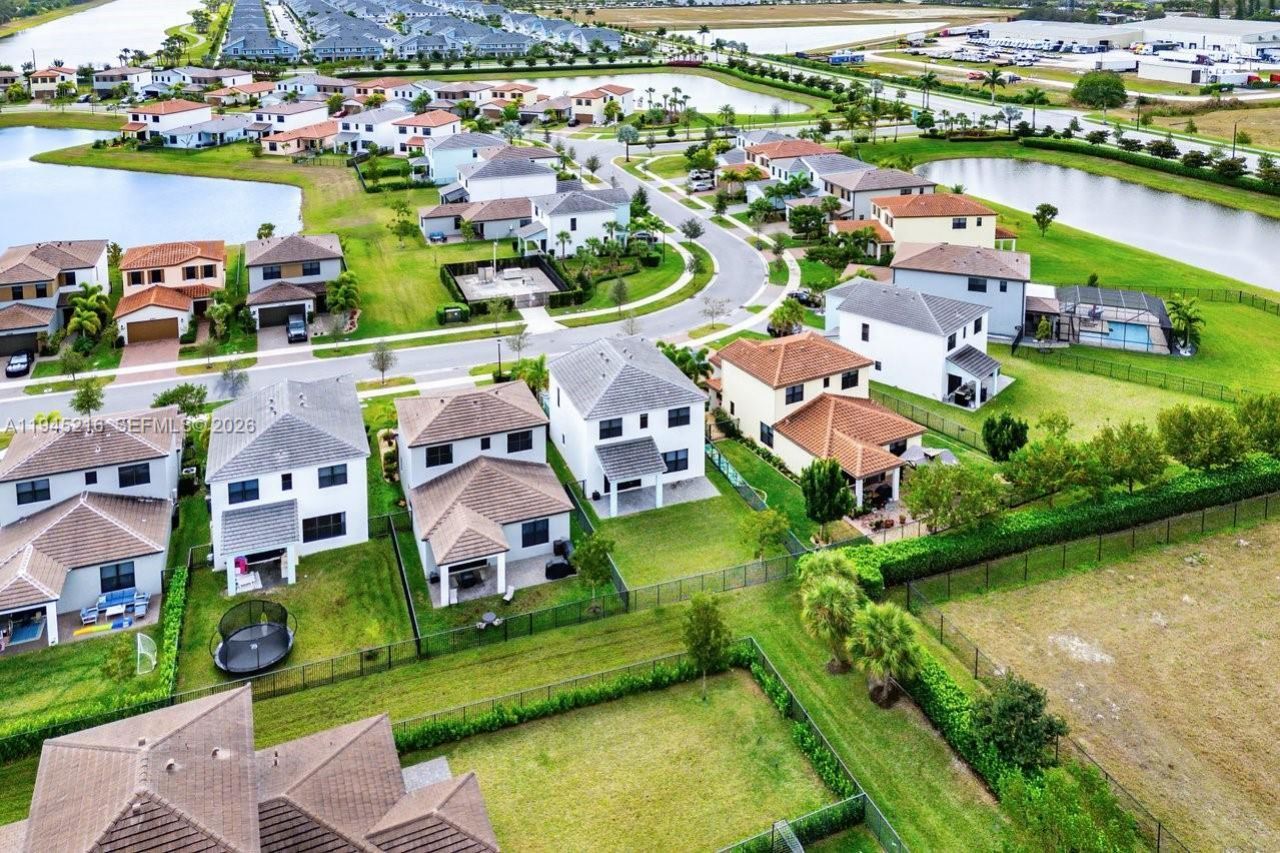 16575 Cove Rd , Westlake, FL 33470 Photo