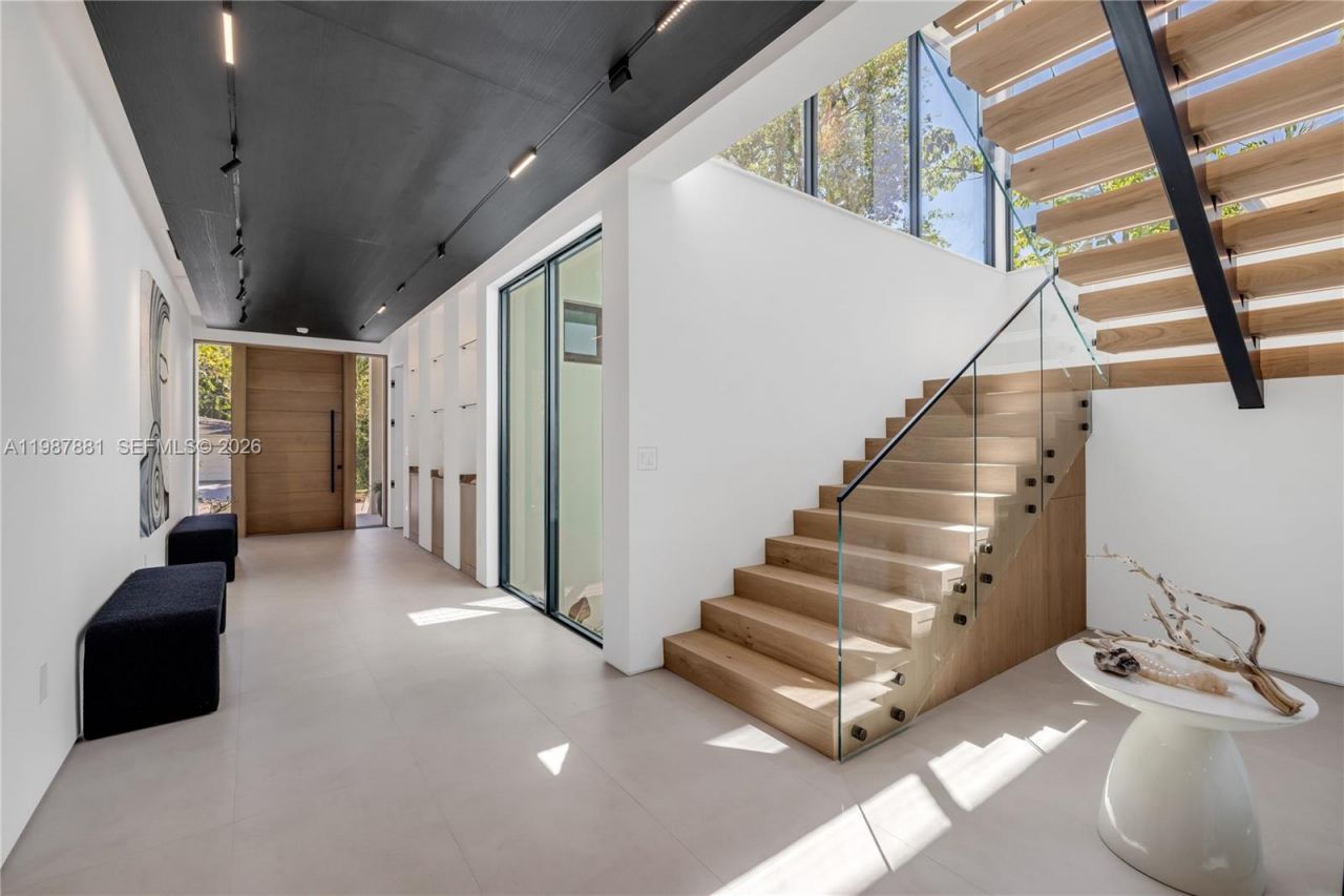 769 NE 72nd Ter , Miami, FL 33138 Photo