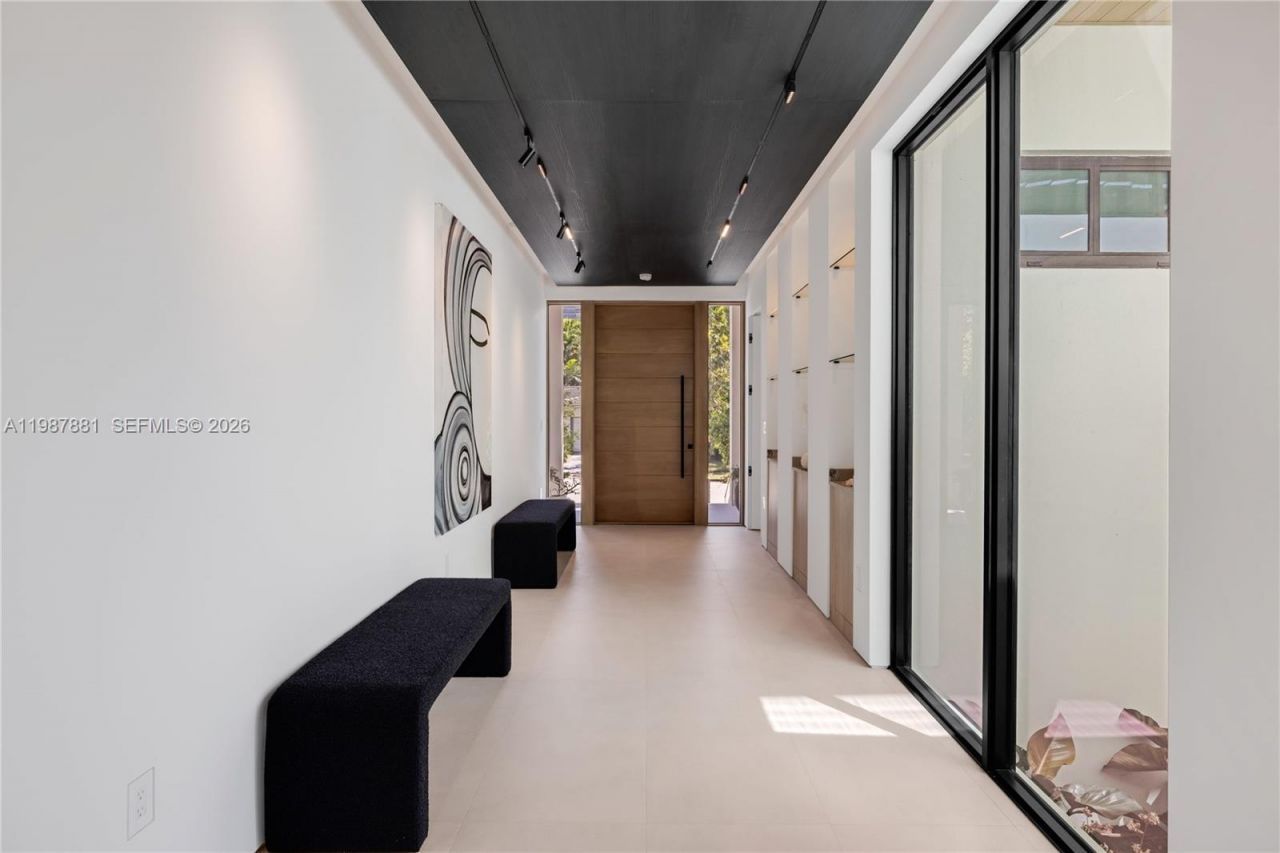 769 NE 72nd Ter , Miami, FL 33138 Photo