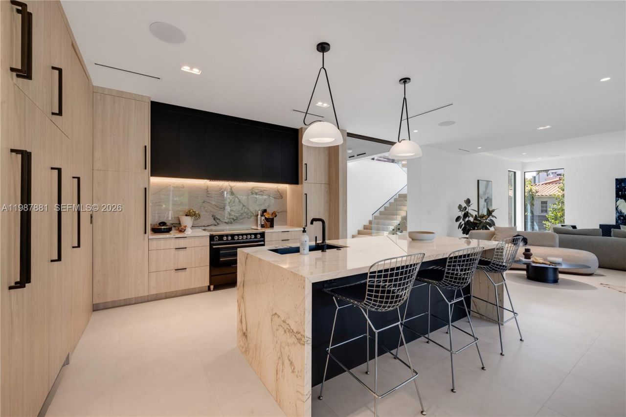 769 NE 72nd Ter , Miami, FL 33138 Photo