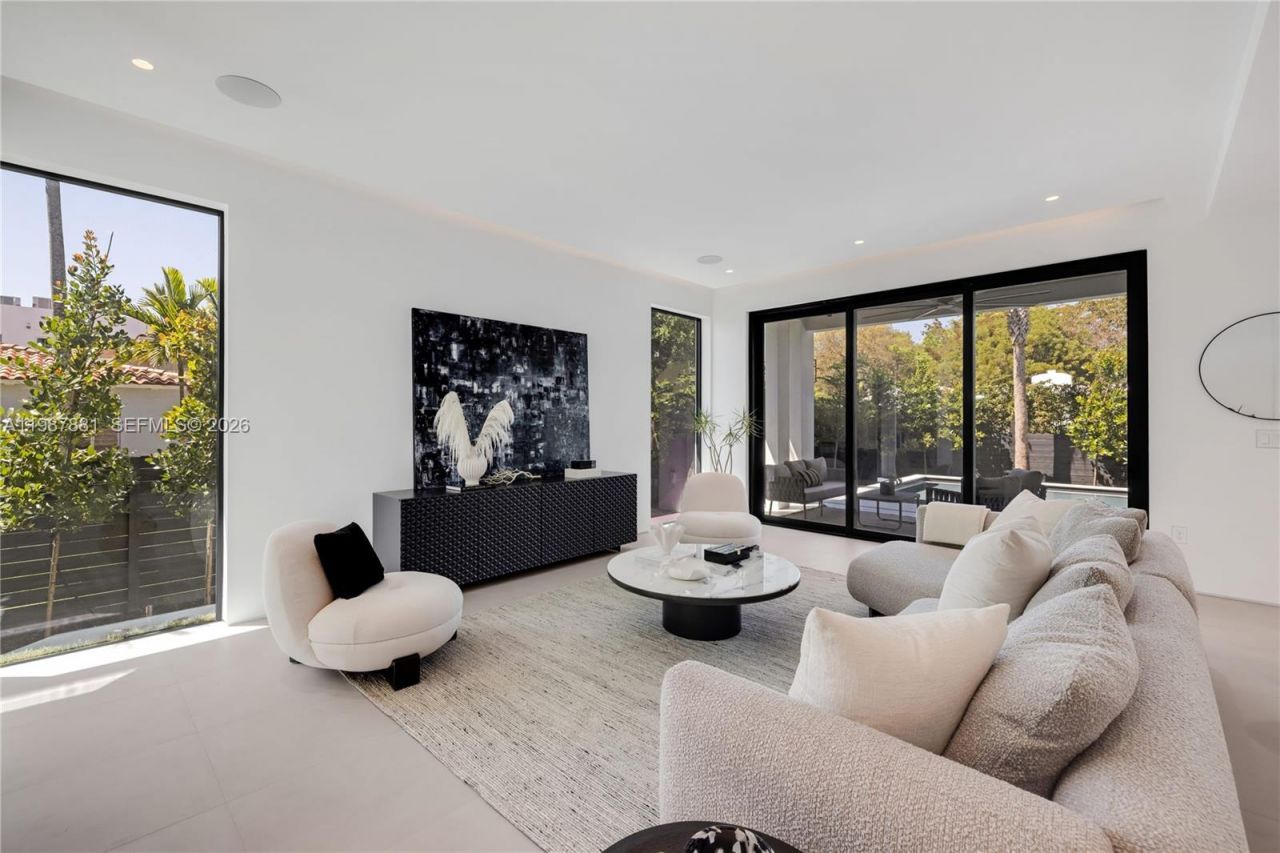 769 NE 72nd Ter , Miami, FL 33138 Photo