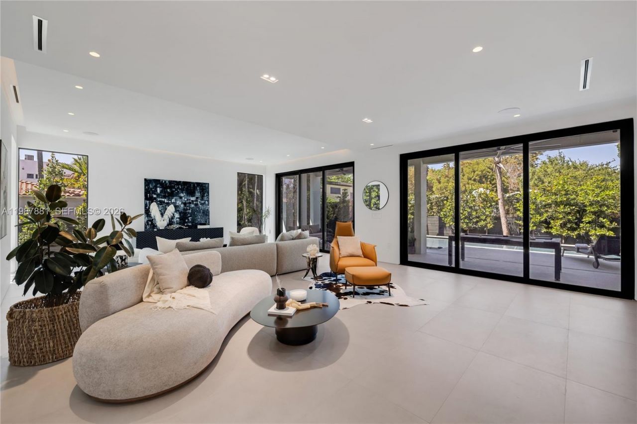 769 NE 72nd Ter , Miami, FL 33138 Photo