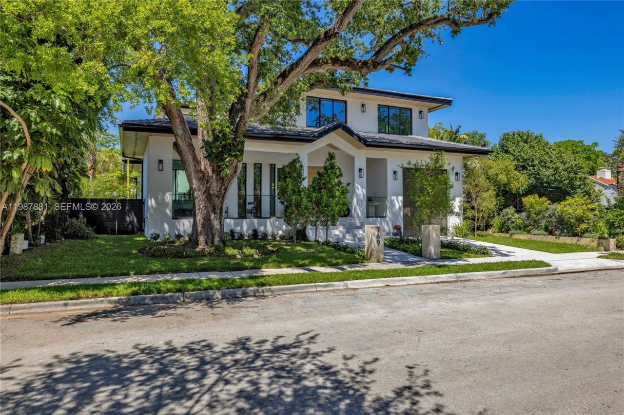 769 NE 72nd Ter , Miami, FL 33138 Photo