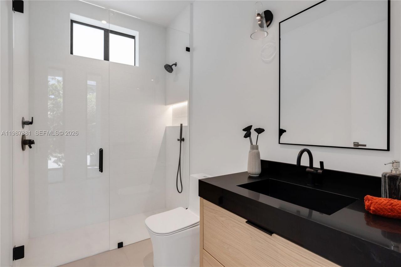 769 NE 72nd Ter , Miami, FL 33138 Photo