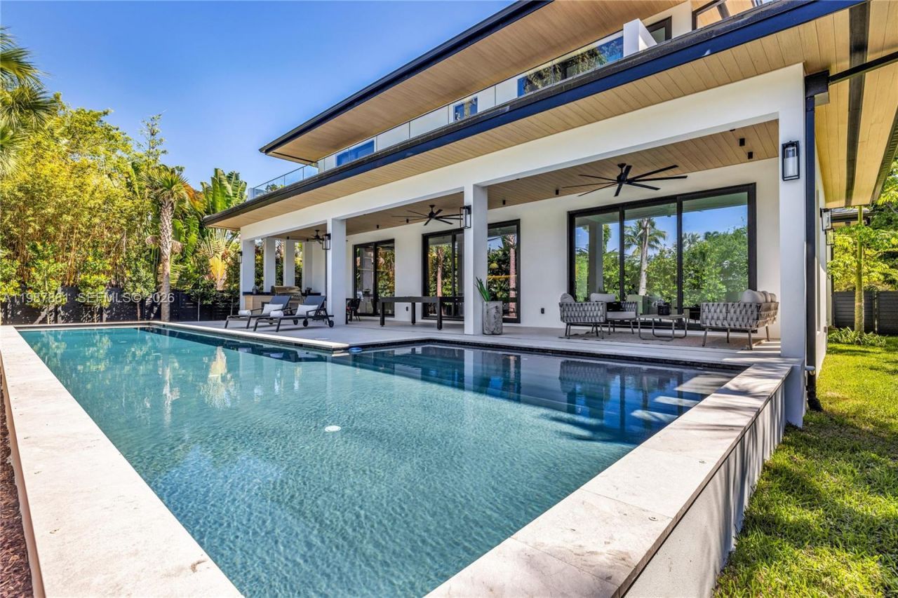 769 NE 72nd Ter , Miami, FL 33138 Photo