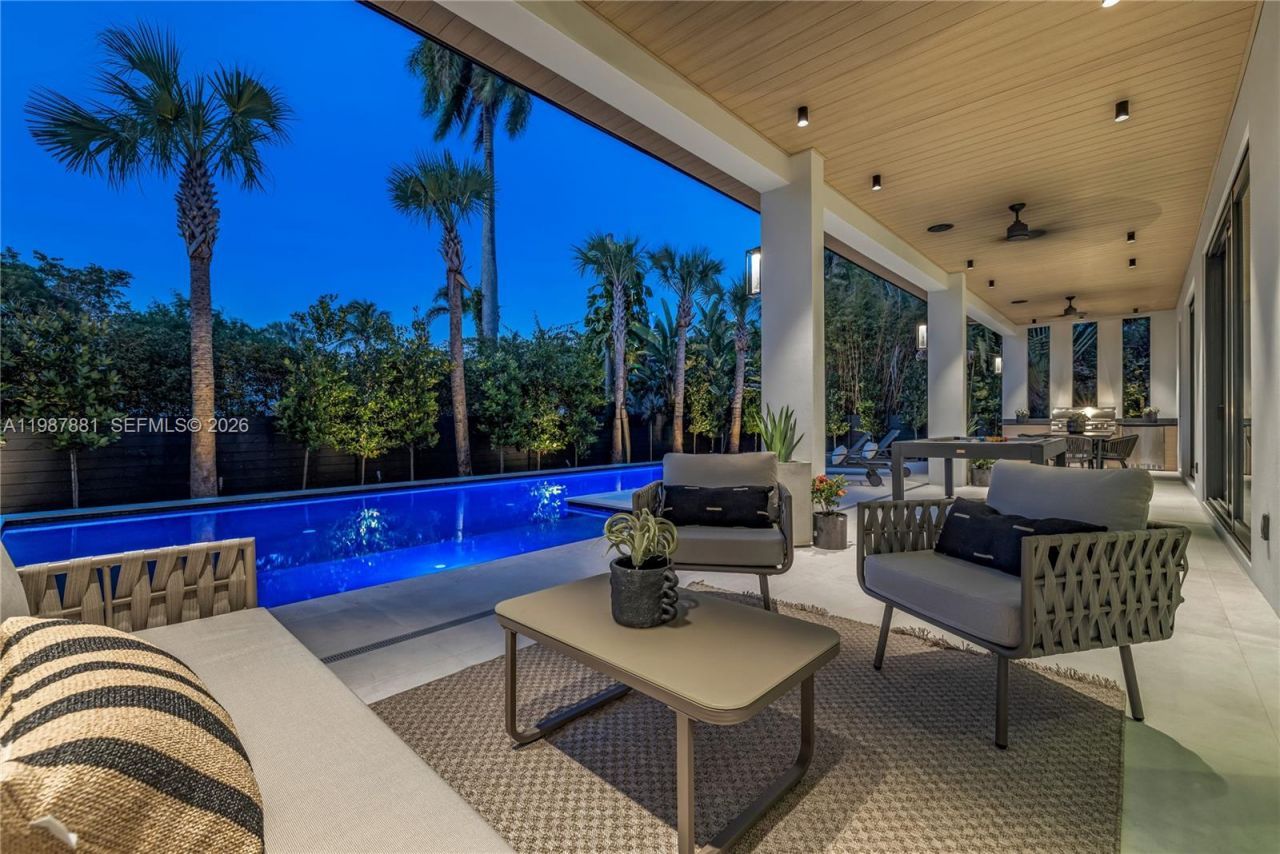 769 NE 72nd Ter , Miami, FL 33138 Photo