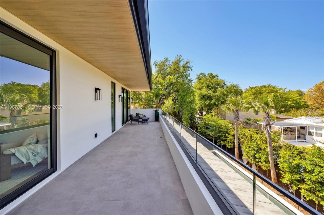 769 NE 72nd Ter , Miami, FL 33138 Photo