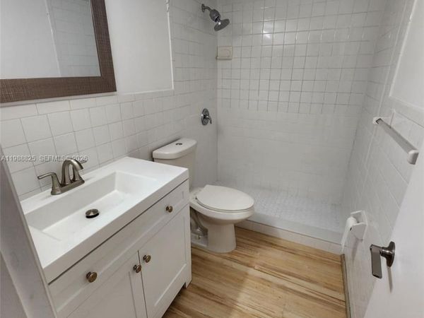 Unit 27-13, Miami, FL 33196