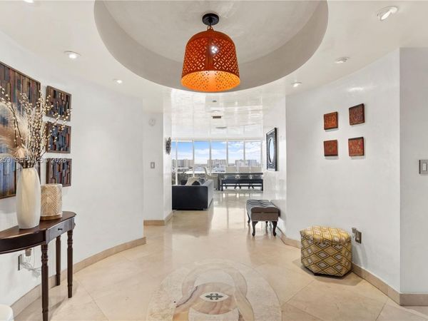 18911 Collins Ave , Unit 1405, Sunny Isles Beach, FL 33160