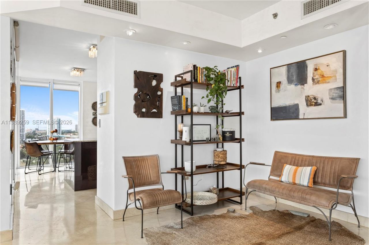 18911 Collins Ave , Unit 1405, Sunny Isles Beach, FL 33160 Photo