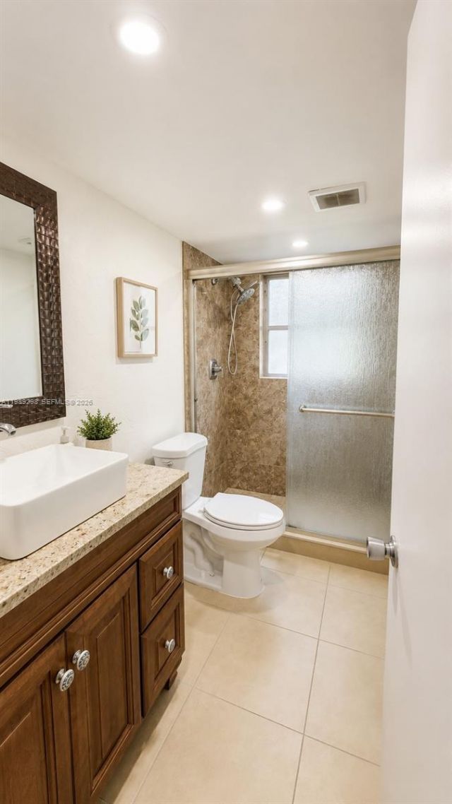 2681 S Course Dr, Unit 406, Pompano Beach, FL 33069 Photo