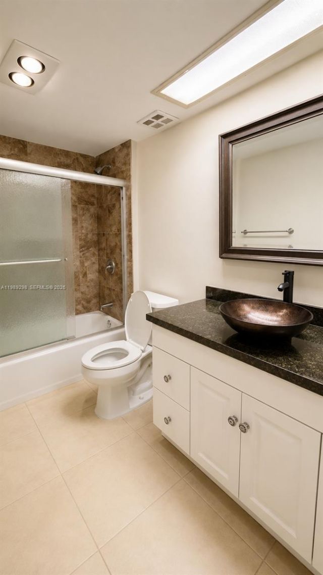 2681 S Course Dr, Unit 406, Pompano Beach, FL 33069 Photo