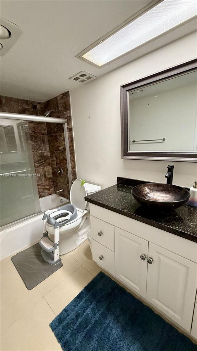2681 S Course Dr, Unit 406, Pompano Beach, FL 33069 Photo