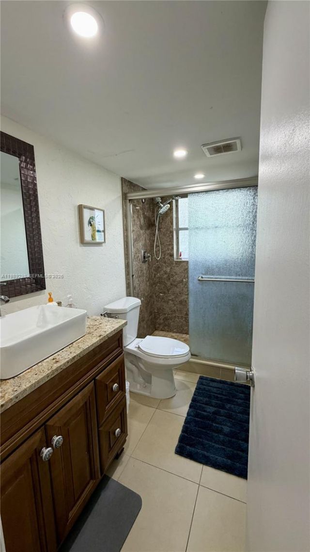 2681 S Course Dr, Unit 406, Pompano Beach, FL 33069 Photo