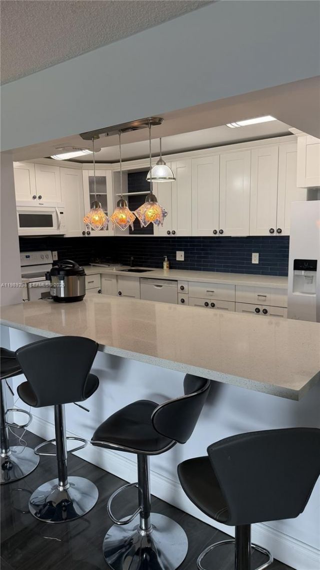 2681 S Course Dr, Unit 406, Pompano Beach, FL 33069 Photo