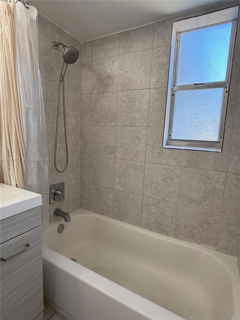 2533 Wiley St , Hollywood, FL 33020 Photo