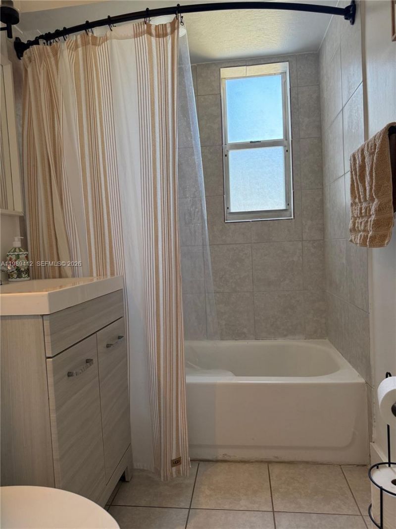 2533 Wiley St , Hollywood, FL 33020 Photo