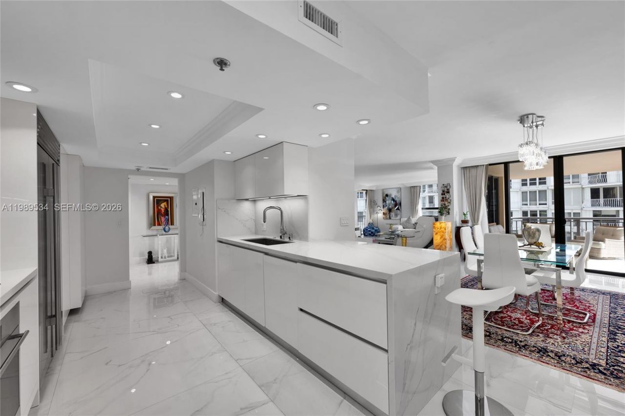 10175 Collins Ave, Unit 806, Bal Harbour, FL 33154 Photo