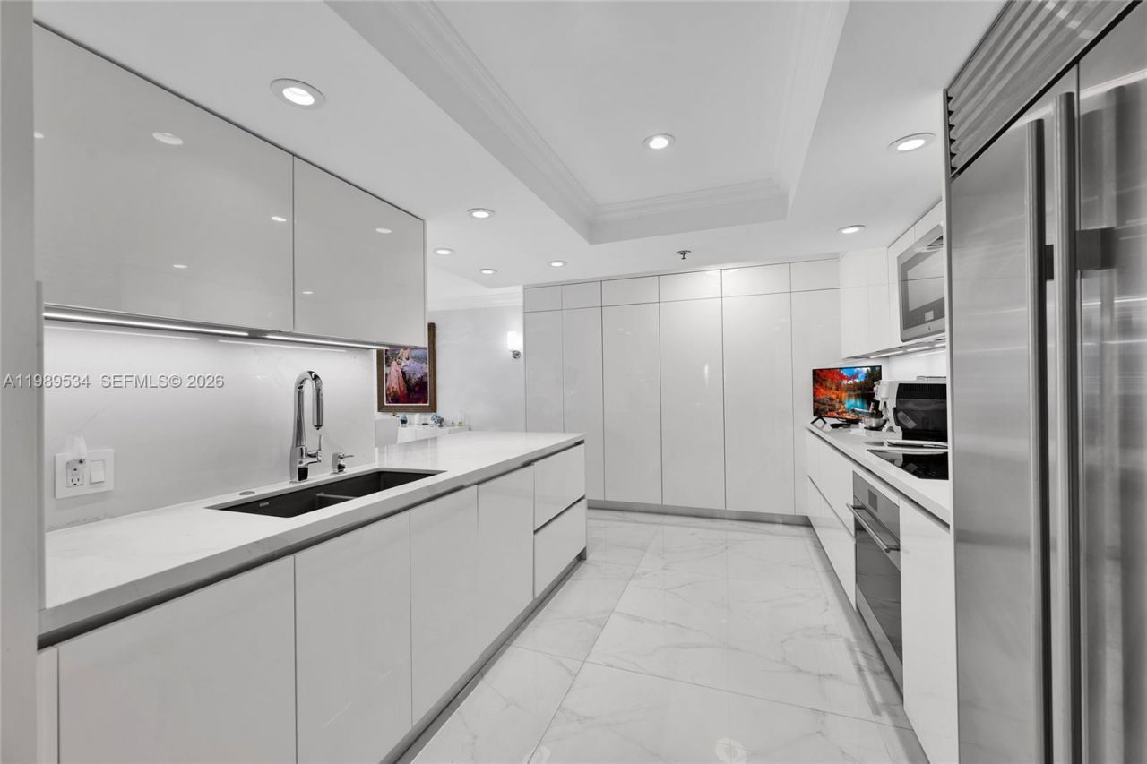 10175 Collins Ave, Unit 806, Bal Harbour, FL 33154 Photo