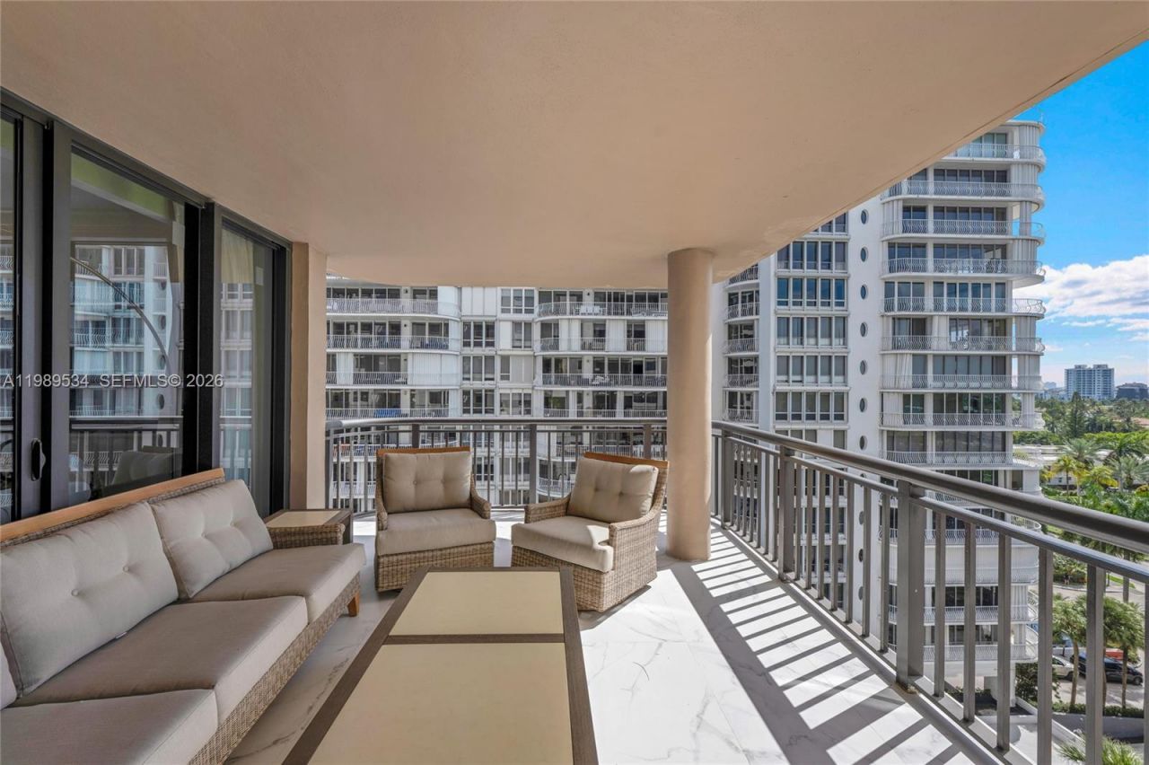 10175 Collins Ave, Unit 806, Bal Harbour, FL 33154 Photo