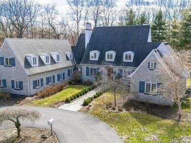 509 Allens Creek Road, Rochester, NY 14618