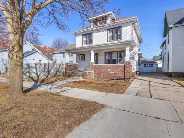 1323 N 10th STREET, Unit 1321, Sheboygan, WI 53081