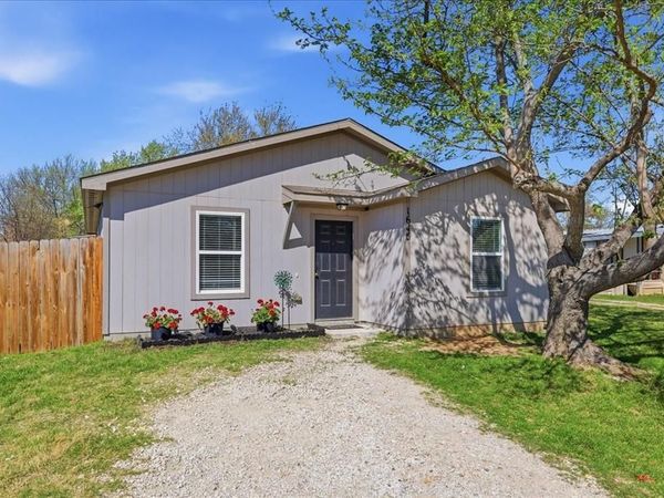 1645 Gale Drive, Pelican Bay, TX 76020