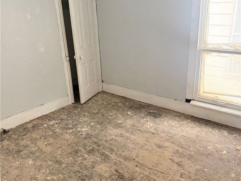 885 E 149th Street, Cleveland, OH 44110 Photo 20