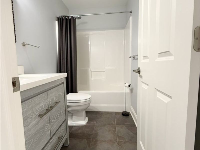 1257 W 76th Street, Cleveland, OH 44102 Photo 16