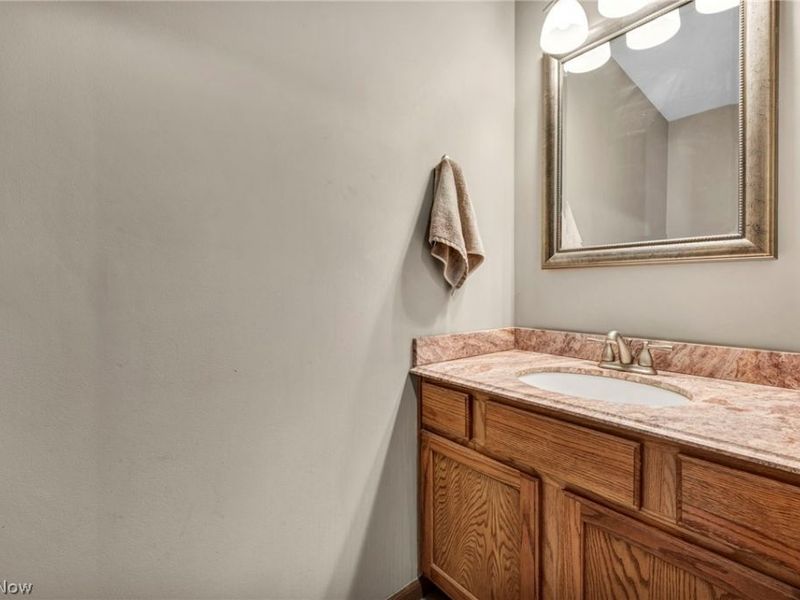 27 Kenilworth Avenue, Painesville, OH 44077 Photo 15