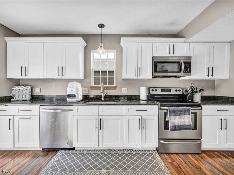 27 Kenilworth Avenue, Painesville, OH 44077 Photo 19