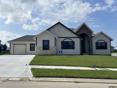 20450 Boulder Street, Gretna, NE 68028