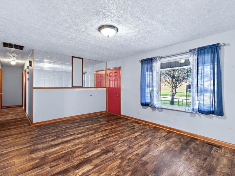 634 Martin Drive, Xenia, OH 45385 Photo 9