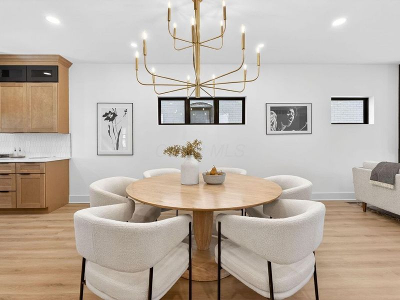 90 N Ohio Avenue, Columbus, OH 43203 Photo 14