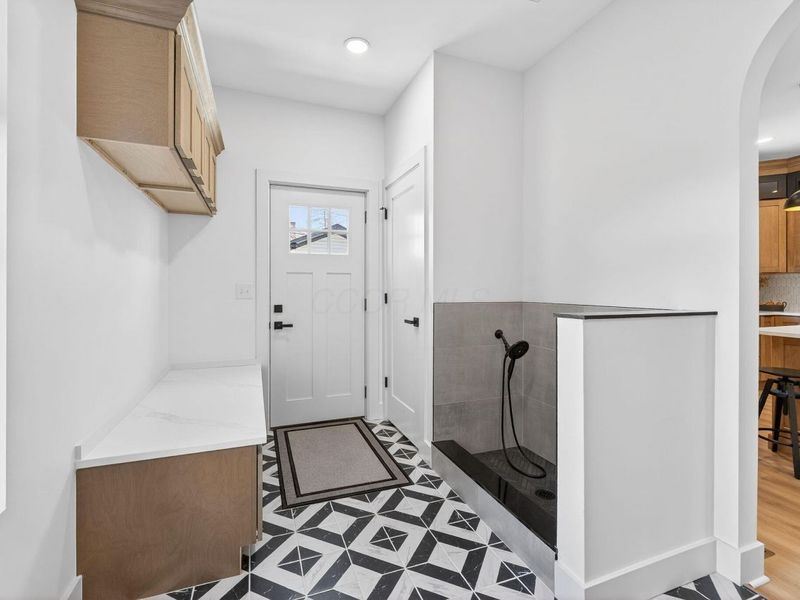 90 N Ohio Avenue, Columbus, OH 43203 Photo 25