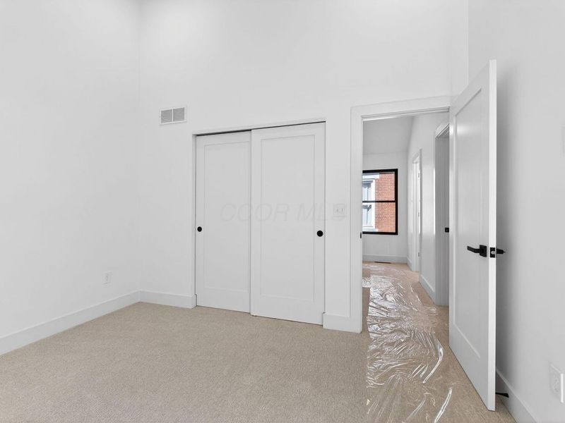 90 N Ohio Avenue, Columbus, OH 43203 Photo 39