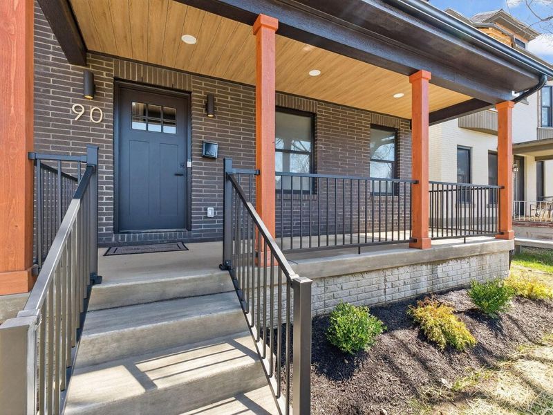 90 N Ohio Avenue, Columbus, OH 43203 Photo 4