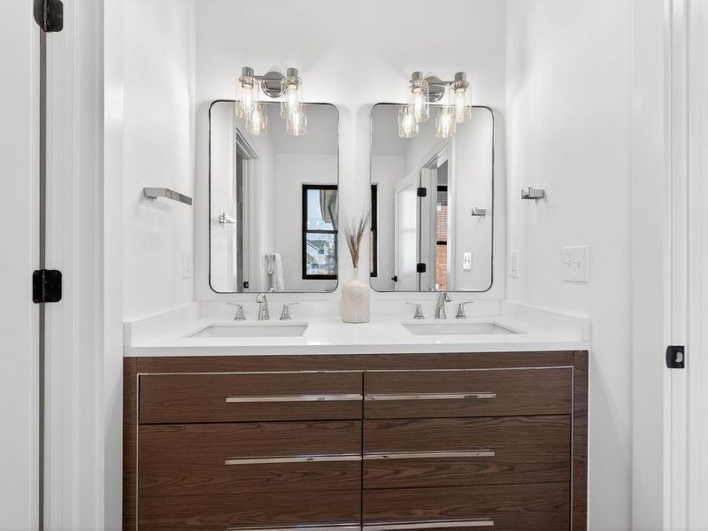 90 N Ohio Avenue, Columbus, OH 43203 Photo 47