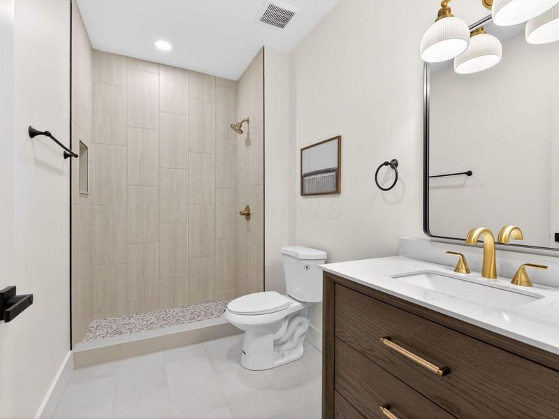 90 N Ohio Avenue, Columbus, OH 43203 Photo 55