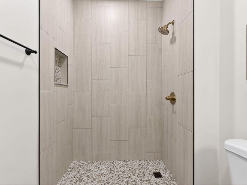 90 N Ohio Avenue, Columbus, OH 43203 Photo 56