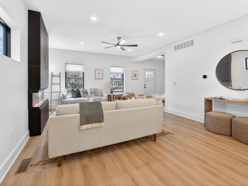 90 N Ohio Avenue, Columbus, OH 43203 Photo 9