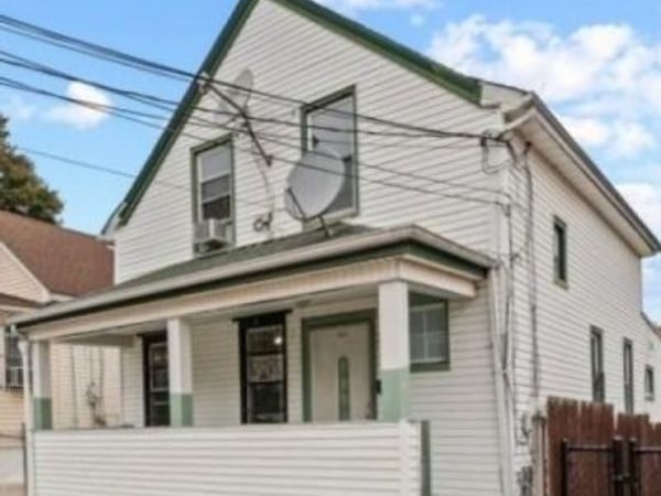 339 Paxton St, Paterson, NJ 07503