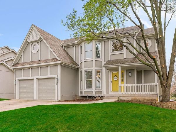 6515 W 147th Terrace, Overland Park, KS 66223