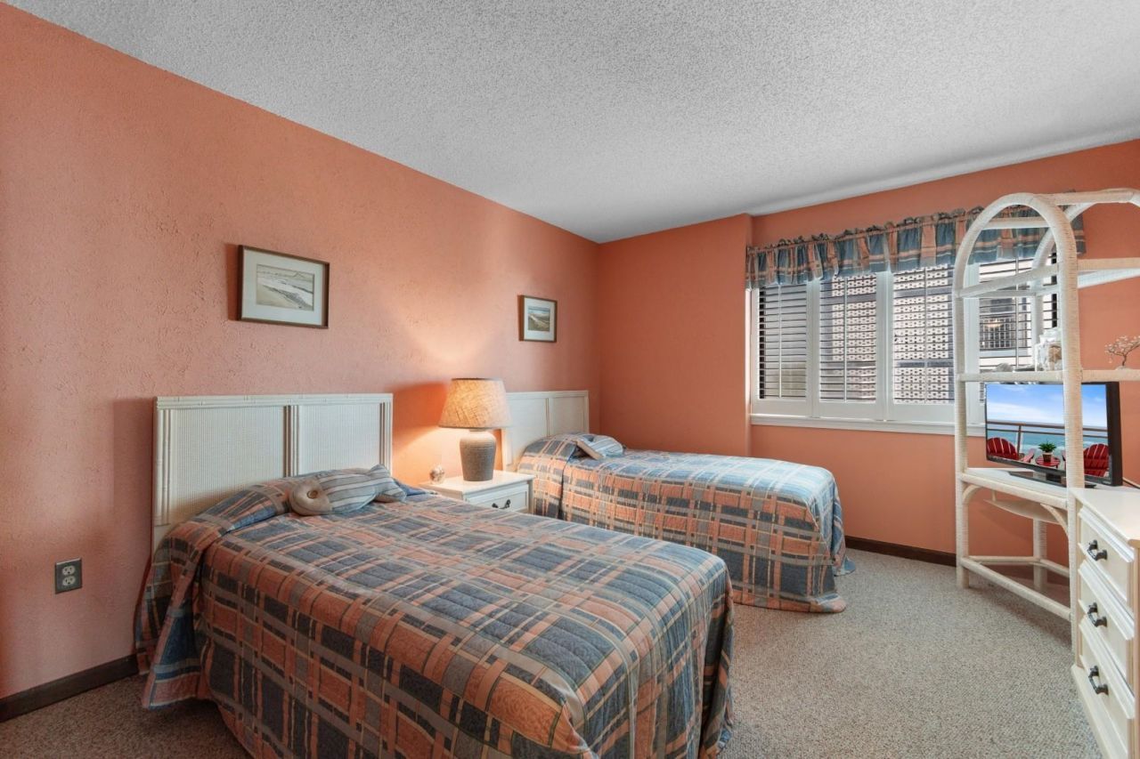 200 76th Ave. N Photo 17