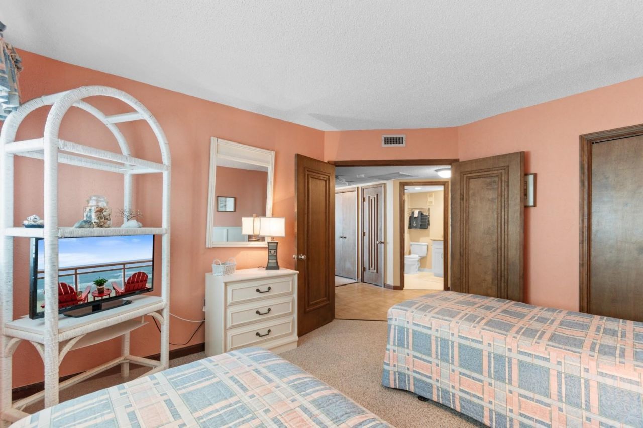 200 76th Ave. N Photo 18