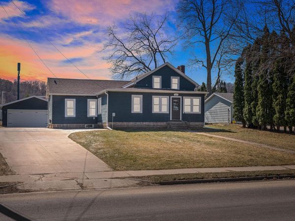 235 Jefferson St E, West Salem, WI 54669