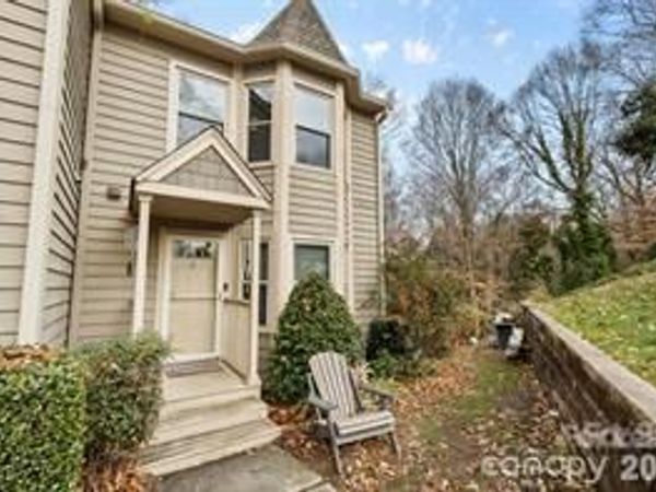 13820 Queens Harbor Road , Charlotte, NC 28278