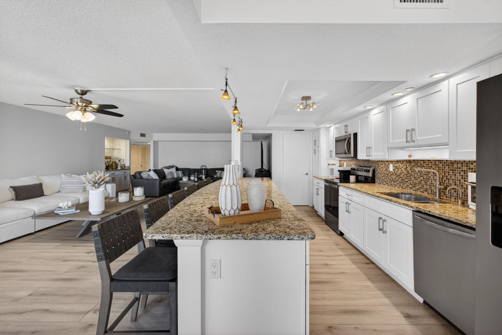 3440 S Ocean Boulevard, Unit 204s, Palm Beach, FL 33480 Photo