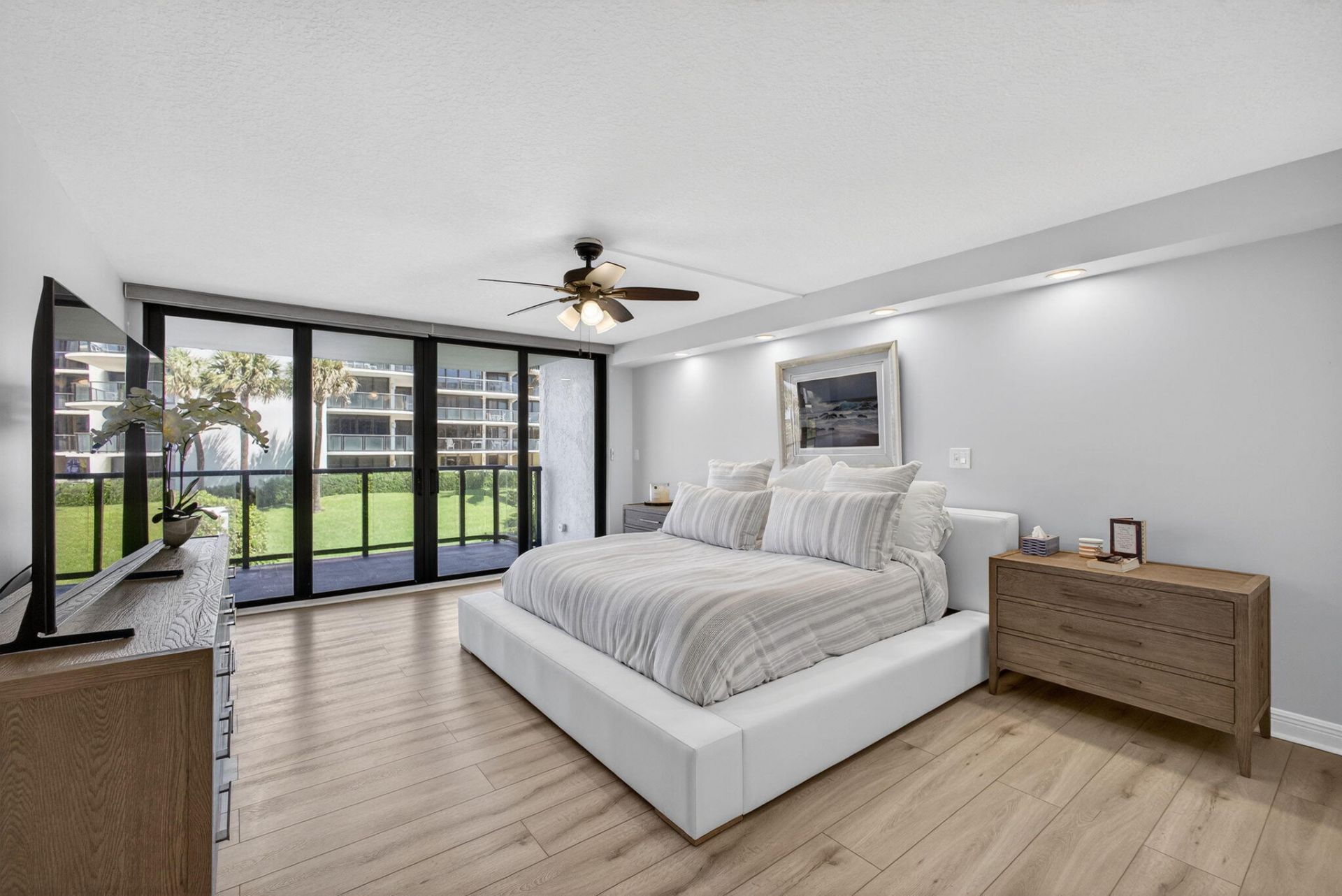 3440 S Ocean Boulevard, Unit 204s, Palm Beach, FL 33480 Photo